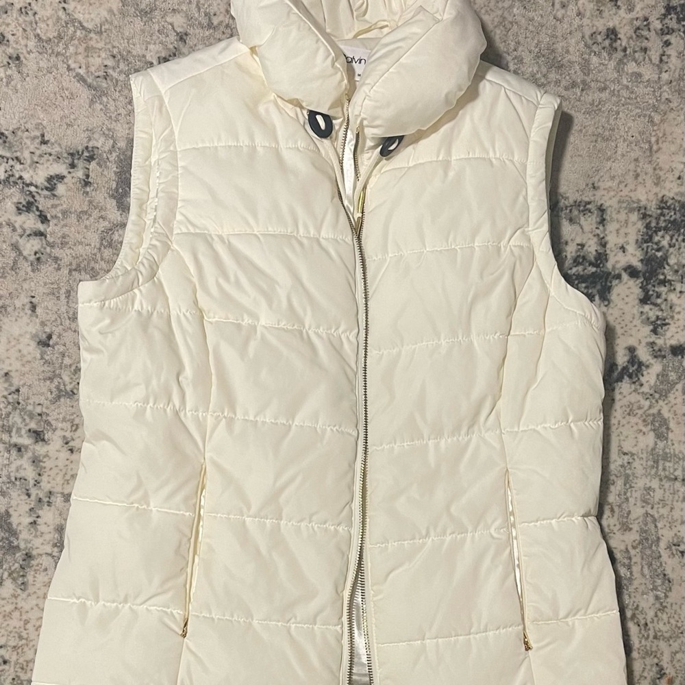 Calvin Klein puff vest. NWOT! So cute! ❤️❤️
